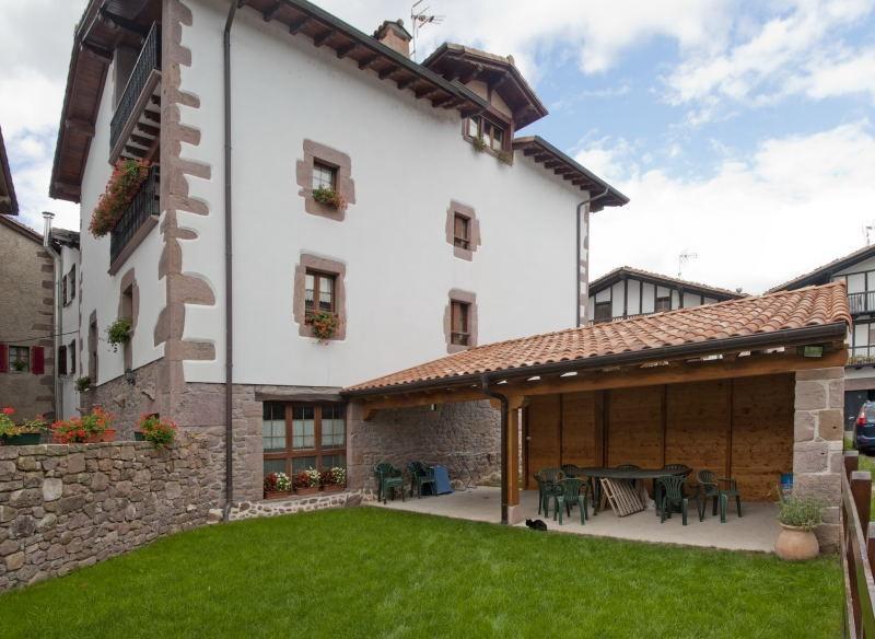 Apartamentos Rurales Kastonea Errazu Ruang foto